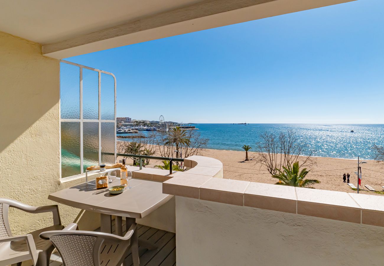 Ferienwohnung in Fréjus - Appartement La Plage
