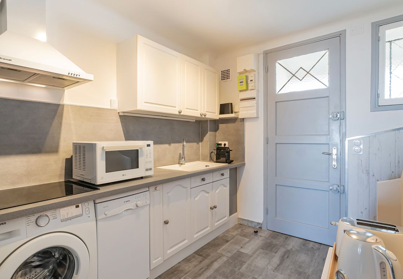 Ferienwohnung in Fréjus - Appartement La Plage