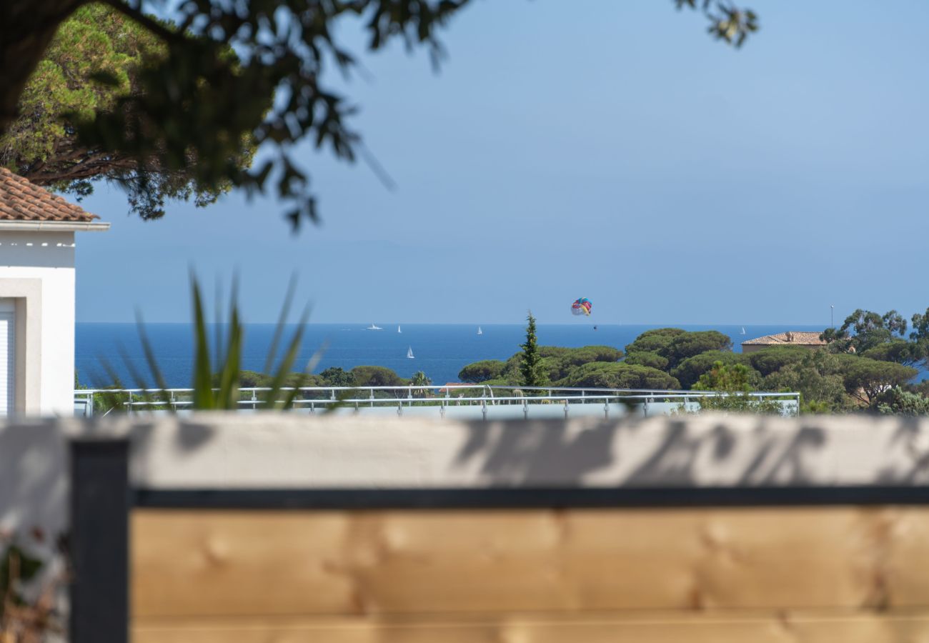 Ferienwohnung in Les Issambres - Appartement Horizon Bleu