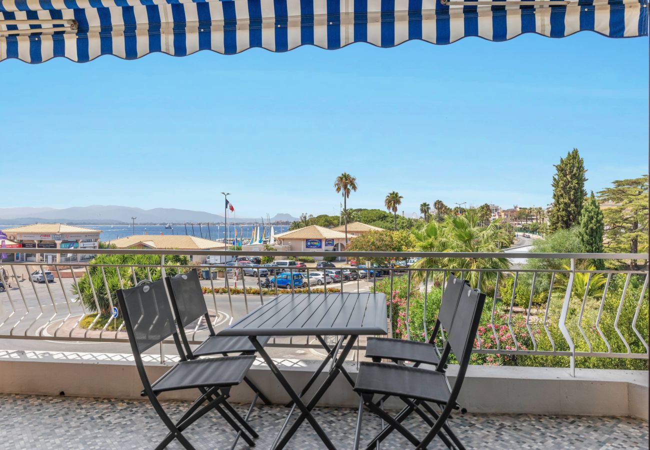 Ferienwohnung in Saint Raphael - Appartement Le Mistral