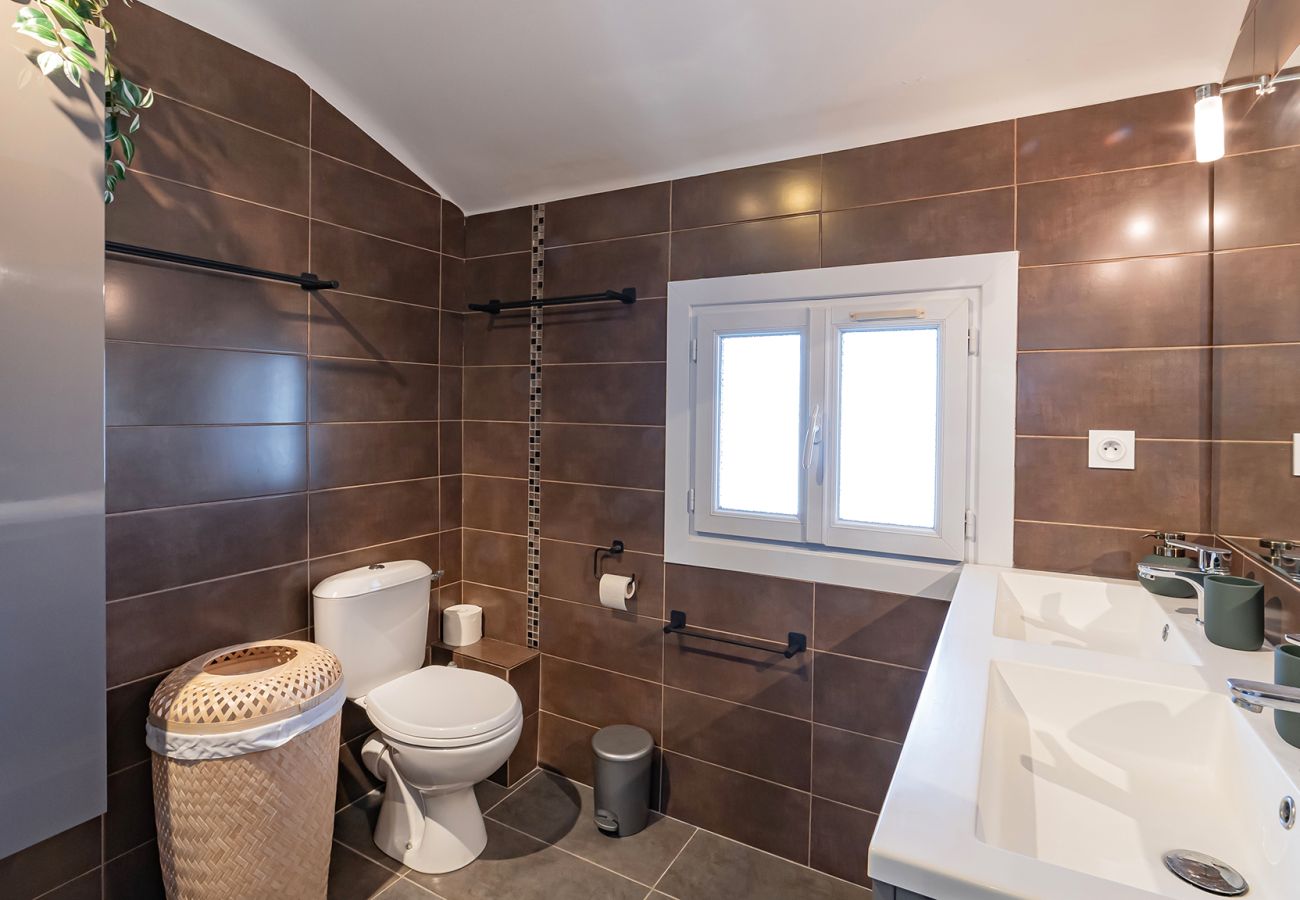 Apartment in Fréjus - Appartement La Plage