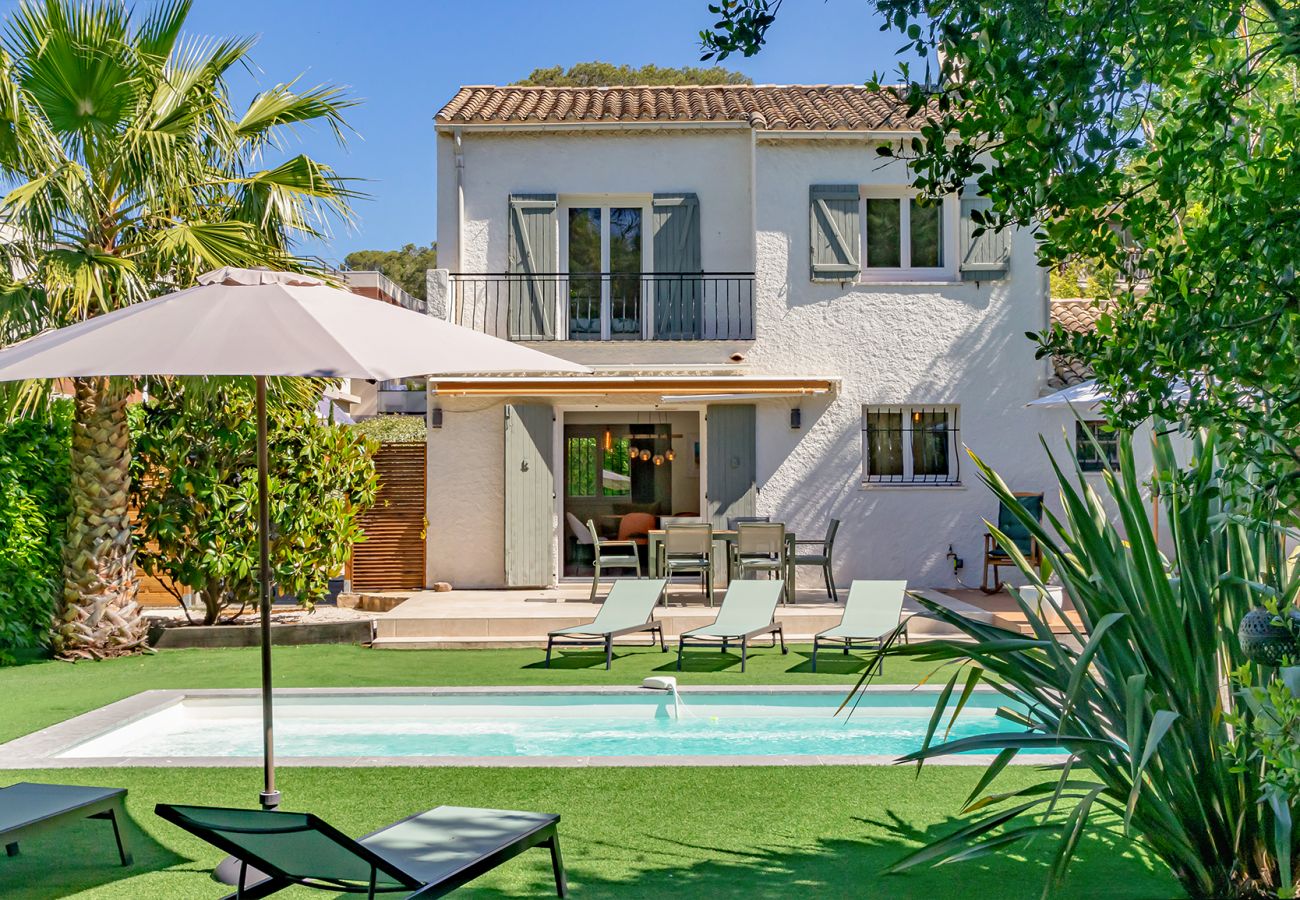 Villa in Saint Raphael - Villa du Vallon