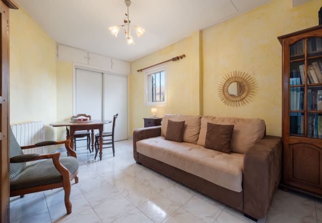 Studio in Six-Fours-les-Plages - Studio Le Cocon des Plages