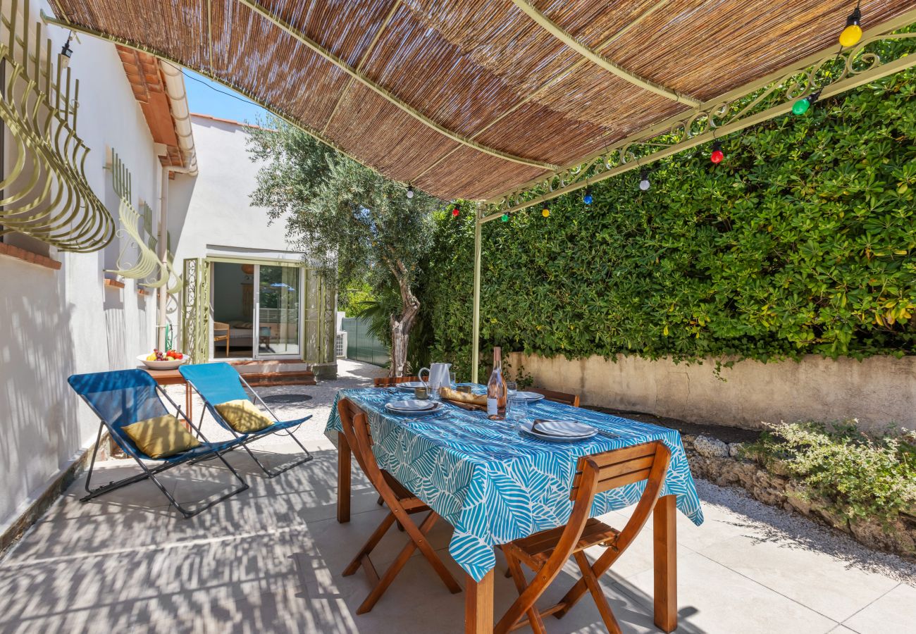 Villa à Saint-Aygulf - Villa Les Calanques - COMING SOON