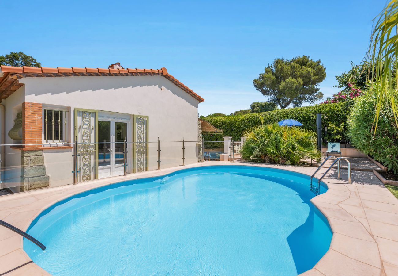 Villa à Saint-Aygulf - Villa Les Calanques - COMING SOON