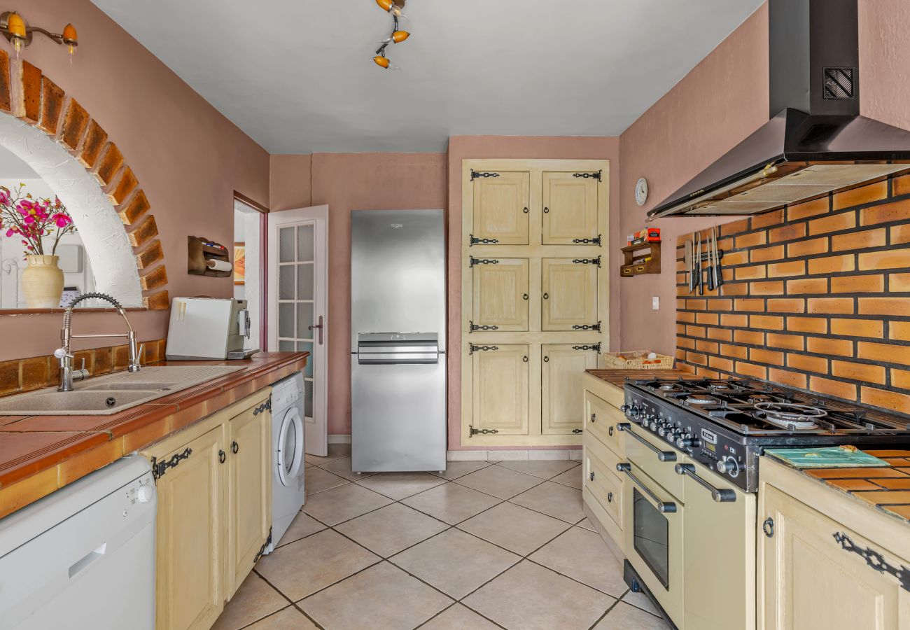 Maison à Camps-la-Source - La Treille de Saint-Marc